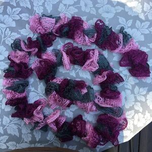 Handmade knit scarf pink/mulberry